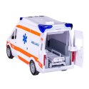 Auto ambulans z noszami